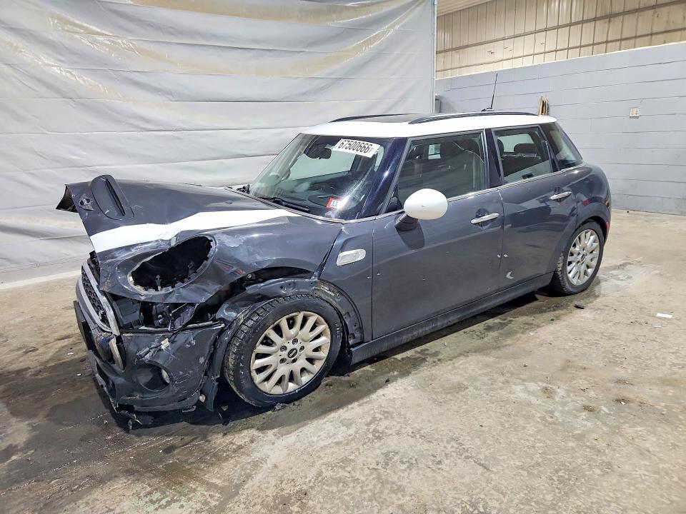 MINI COOPER 2015 with VIN WMWXU3C56F2B65964 - Photo from auction