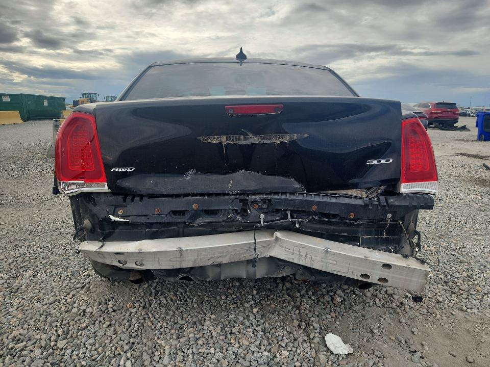 Photo 6 from auction – 2016 CHRYSLER 300 with VIN 2C3CCARG0GH220677