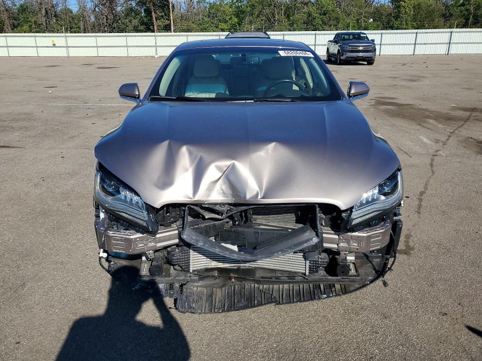 Photo 5 from auction – 2018 LINCOLN MKZ with VIN 3LN6L5D91JR607402