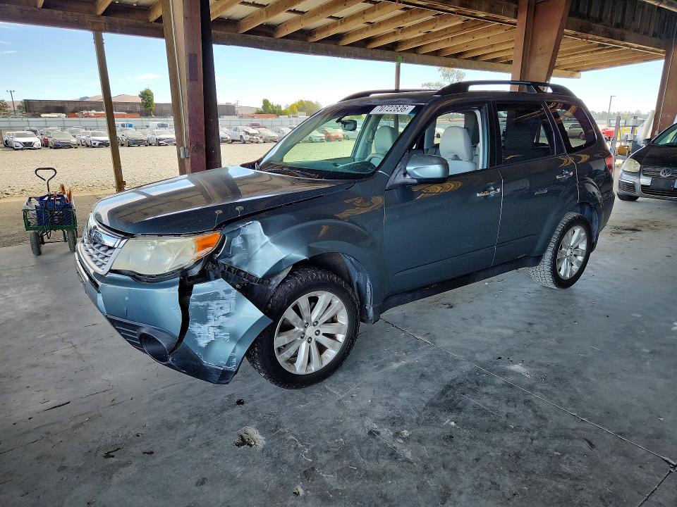 SUBARU FORESTER 2012 with VIN JF2SHADC8CH457013 - Photo from auction