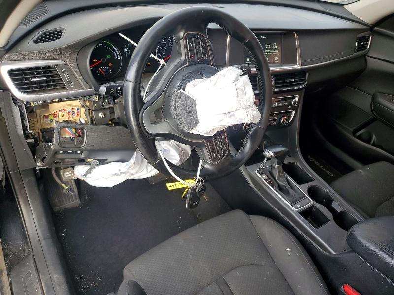 Photo 8 from auction – 2017 KIA OPTIMA with VIN KNAGT4LE2H5009363