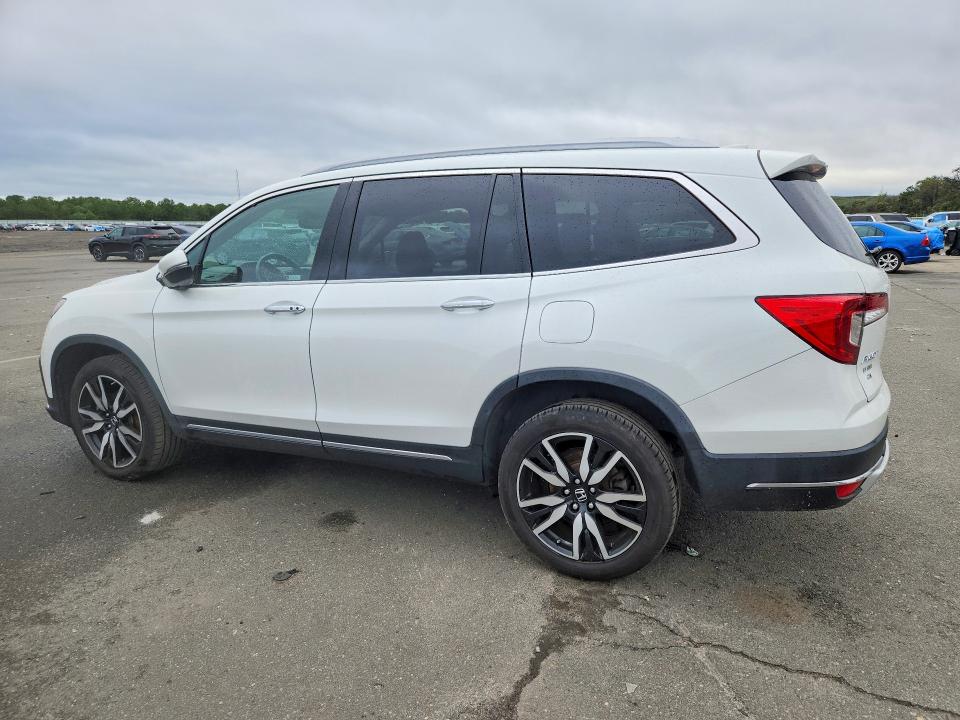 Photo 2 from auction – 2022 HONDA PILOT with VIN 5FNYF6H68NB059626