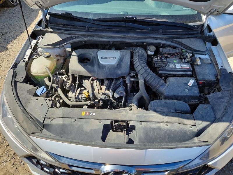 Снимка 11 от търг – 2019 HYUNDAI ELANTRA с VIN KMHD04LB1KU889632