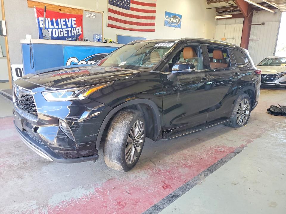 Photo 1 from auction – 2022 TOYOTA HIGHLANDER with VIN 5TDFARAH0NS013433