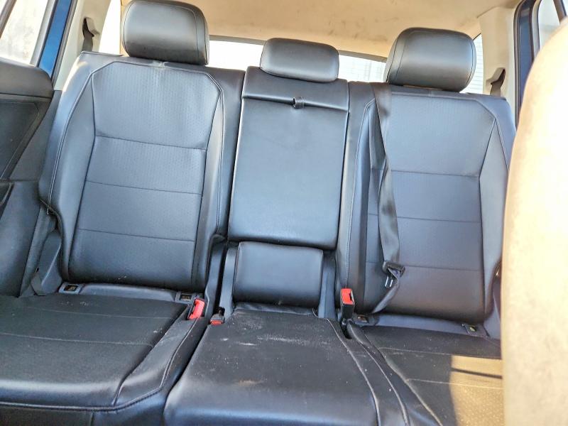 Снимка 10 от търг – 2018 VOLKSWAGEN TIGUAN с VIN 3VV3B7AX0JM003878