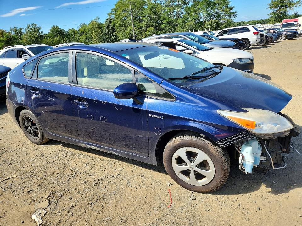 Photo 4 from auction – 2013 TOYOTA PRIUS with VIN JTDKN3DU5D0343000