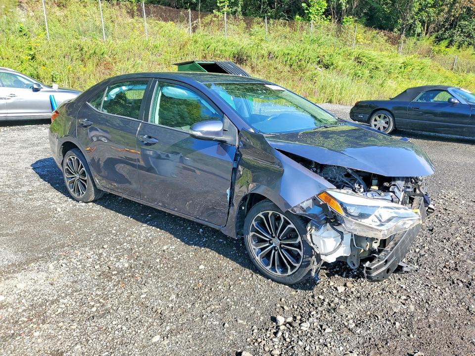 Photo 4 from auction – 2015 TOYOTA COROLLA with VIN 5YFBURHE8FP273381