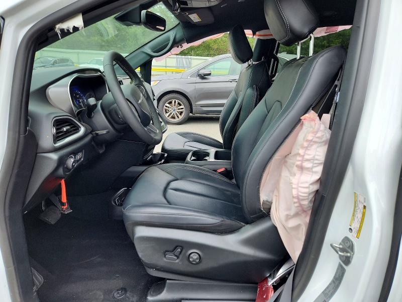 Foto 7 de la subasta – 2026 CHRYSLER PACIFICA con VIN 2C4RC1BG9TR272748