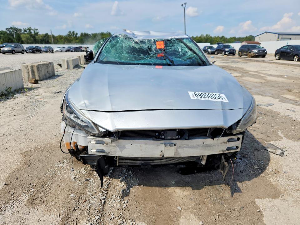 Photo 5 from auction – 2021 NISSAN ALTIMA with VIN 1N4BL4DV9MN414549