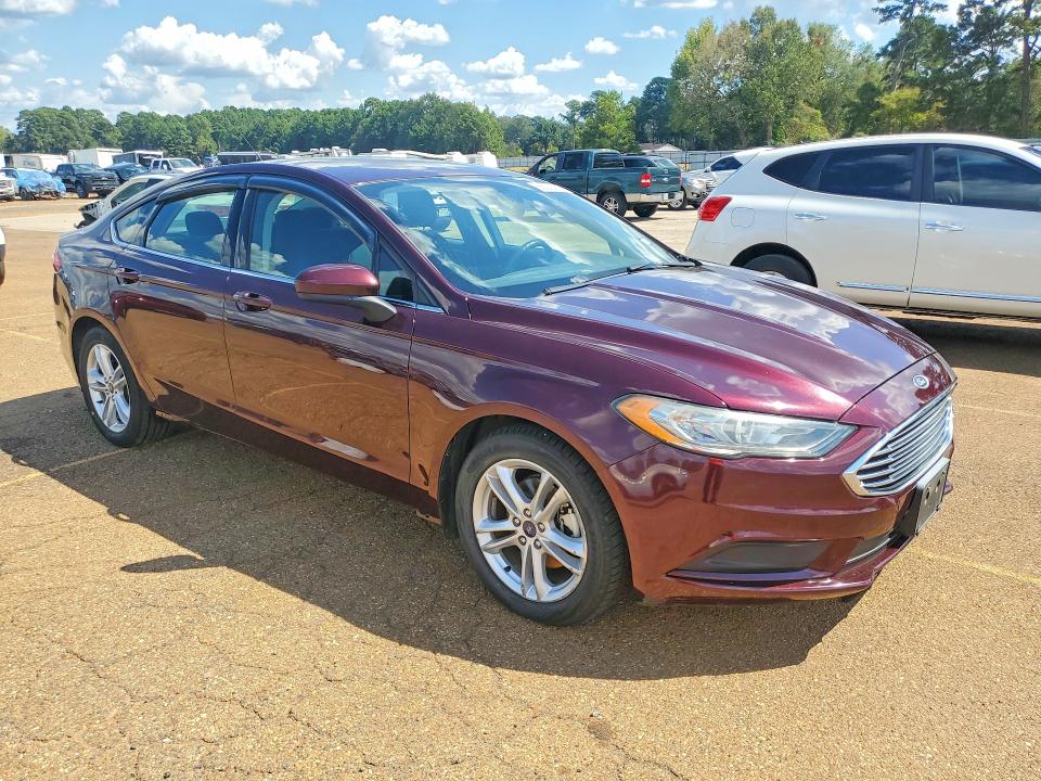 Photo 4 from auction – 2018 FORD FUSION with VIN 3FA6P0HD3JR203825