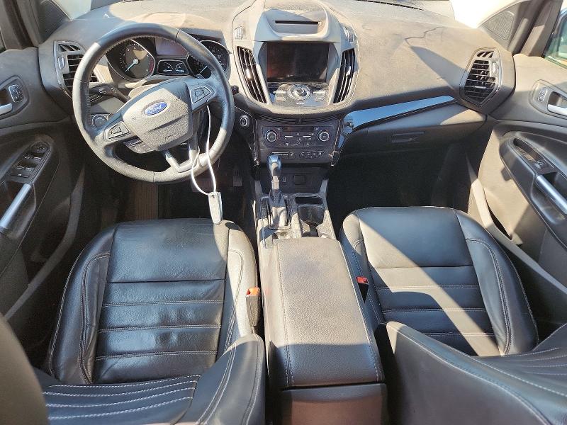 صورة رقم 8 من المزاد - 2018 FORD ESCAPE مع VIN 1FMCU0J91JUD01770