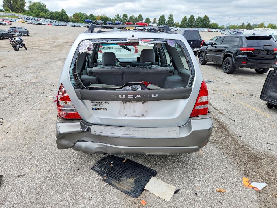 Photo 6 from auction – 2004 SUBARU FORESTER with VIN JF1SG65654H711209