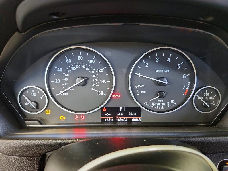 Снимка 9 от търг – 2017 BMW 320 с VIN WBA8E1G53HNU13943