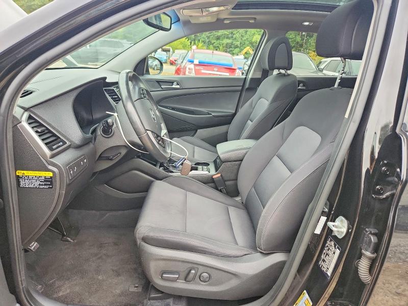 Photo 7 from auction – 2017 HYUNDAI TUCSON with VIN KM8J3CA23HU569695