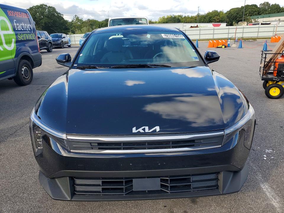 Photo 5 from auction – 2026 KIA K4 with VIN 3KPFT4DE9TE255367
