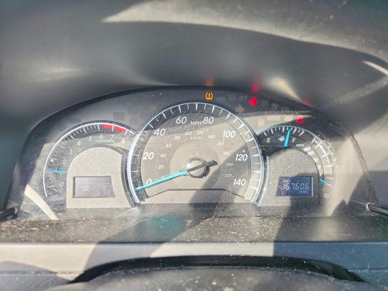 Photo 9 from auction – 2012 TOYOTA CAMRY with VIN 4T4BF1FKXCR171424