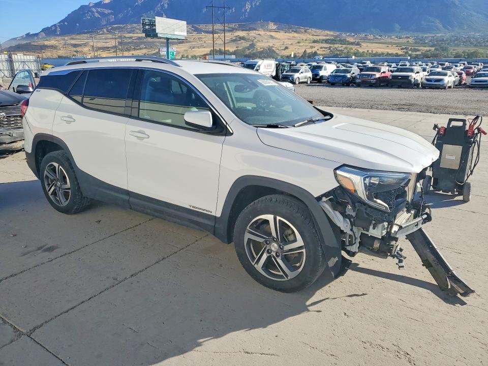 Photo 4 from auction – 2020 GMC TERRAIN with VIN 3GKALVEVXLL198255