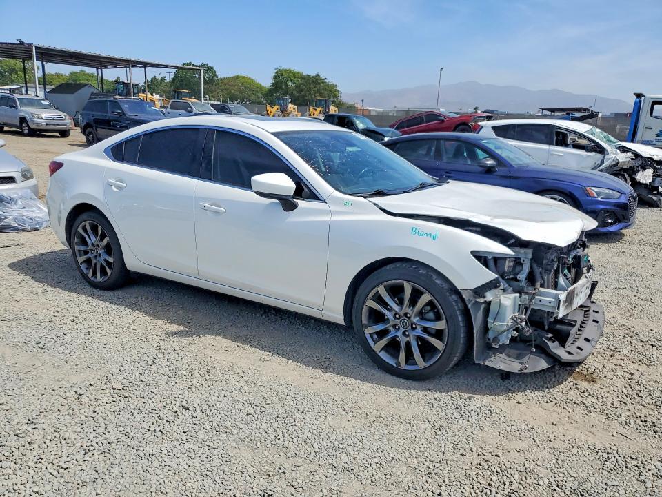Foto 4 de la subasta – 2017 MAZDA 6 con VIN JM1GL1W5XH1132199