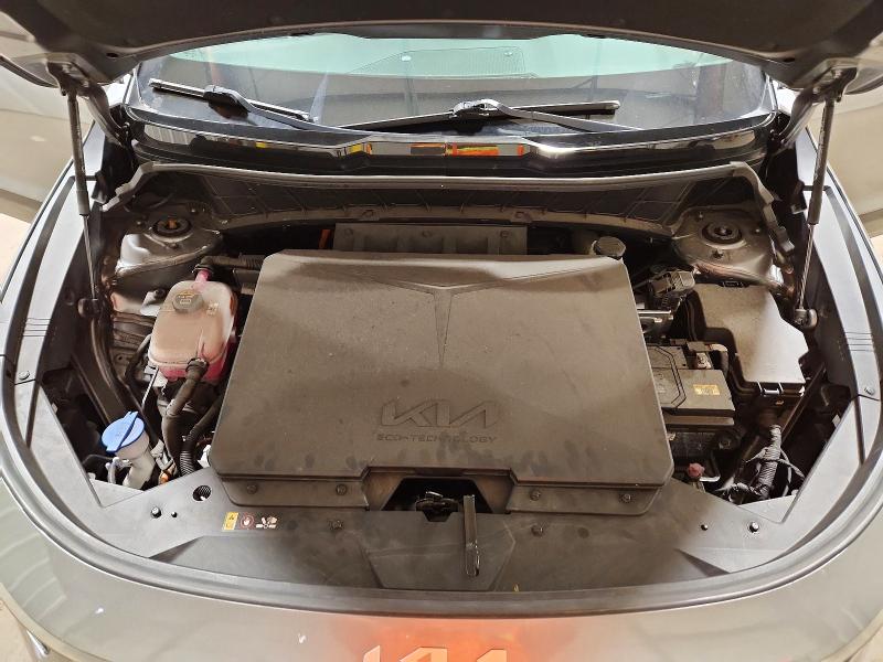 Снимка 12 от търг – 2024 KIA NIRO с VIN KNDCR3L11R5121838