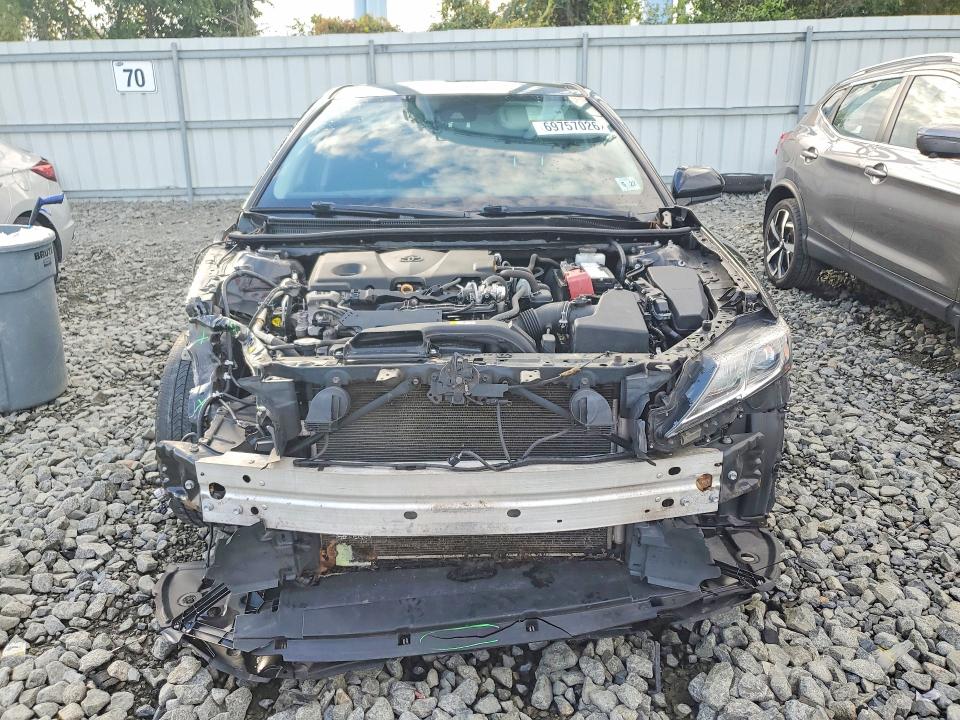 Снимка 5 от търг – 2022 TOYOTA CAMRY с VIN 4T1C11AK1NU685525