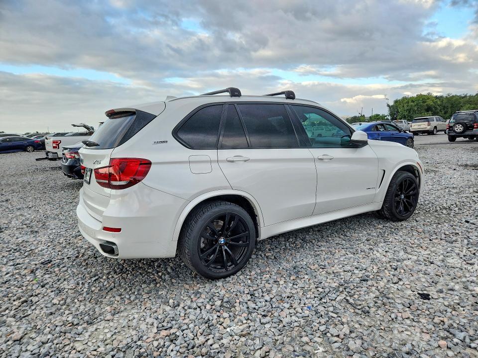 Photo 3 from auction – 2018 BMW X5 with VIN 5UXKT0C5XJ0W02329
