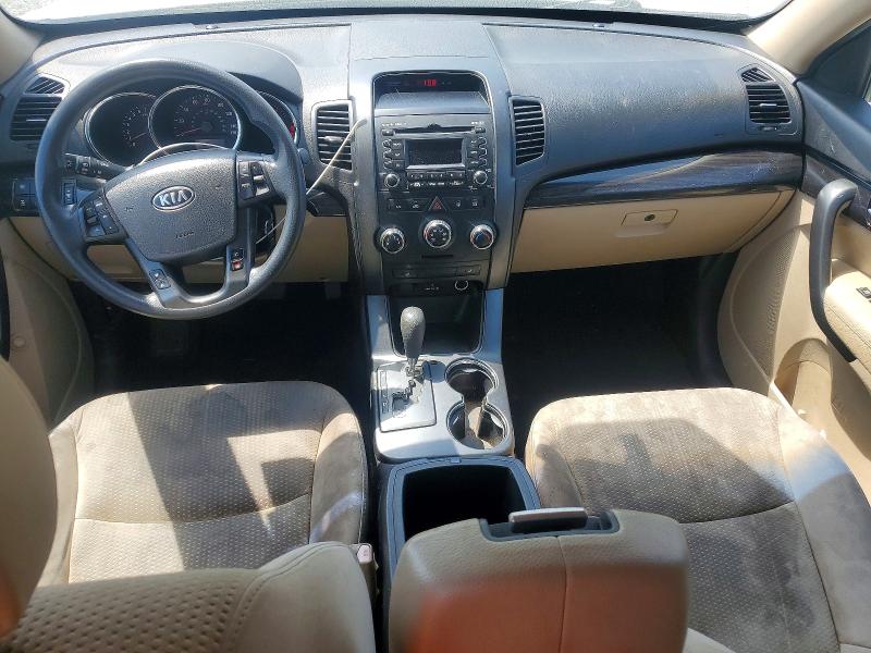 Zdjęcie 8 z aukcji – 2011 KIA SORENTO z VIN 5XYKTDA20BG078346