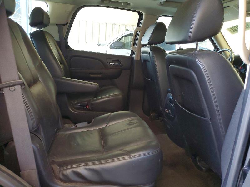 Photo 11 from auction – 2008 GMC YUKON with VIN 1GKFC13J28R115304