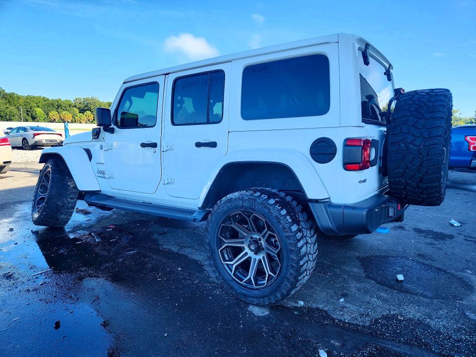 Photo 2 from auction – 2022 JEEP WRANGLER UNLIMITED with VIN 1C4JJXP63NW182897