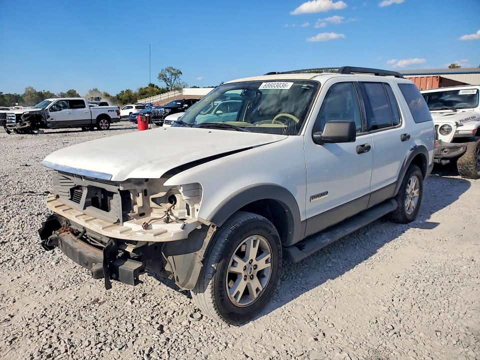 FORD EXPLORER 2006 с VIN 1FMEU63EX6UA11833 - Снимка от търг