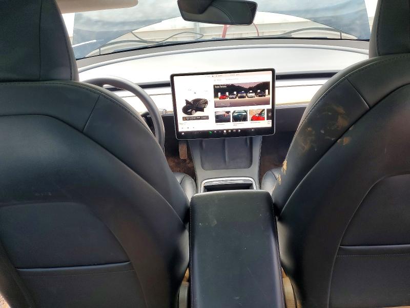 Снимка 8 от търг – 2023 TESLA MODEL 3 с VIN 5YJ3E1EA7PF431856