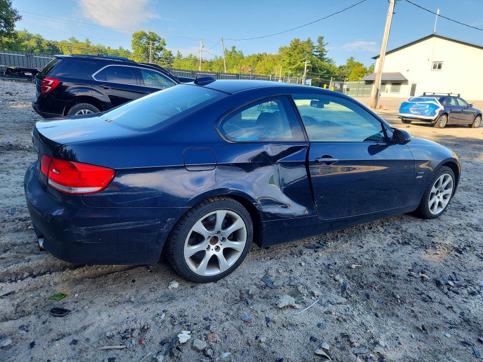 Photo 3 from auction – 2009 BMW 335 with VIN WBAWC73559E067692