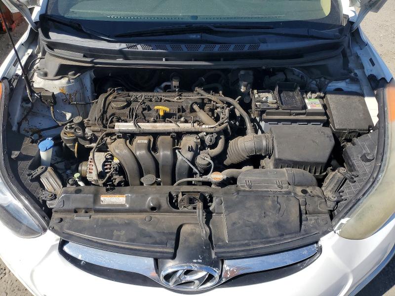 Photo 11 from auction – 2011 HYUNDAI ELANTRA with VIN 5NPDH4AE0BH050804