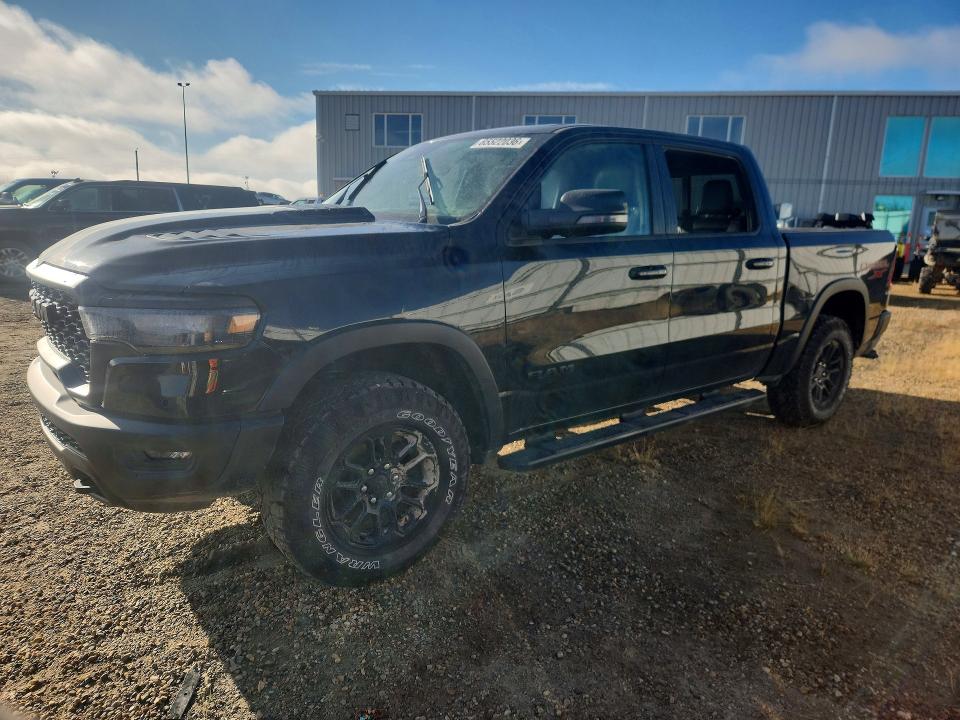 Снимка 1 от търг – 2025 RAM 1500 с VIN 1C6SRFLP4SN742683