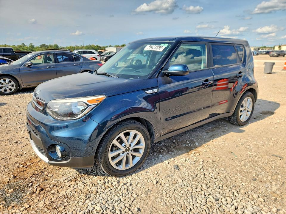 KIA SOUL 2018 with VIN KNDJP3A5XJ7541769 - Photo from auction