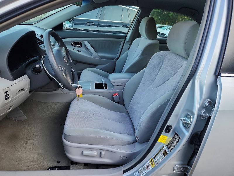 Photo 7 from auction – 2011 TOYOTA CAMRY with VIN 4T1BF3EK9BU720424