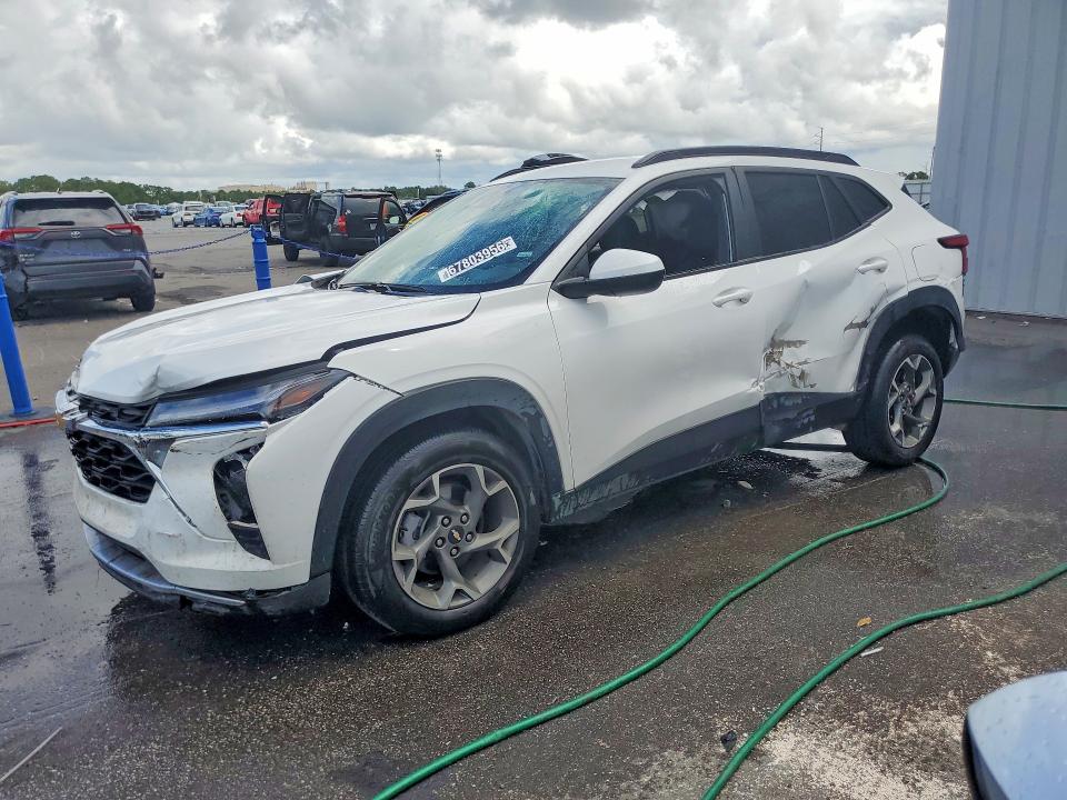Photo 1 from auction – 2025 CHEVROLET TRAX with VIN KL77LHEP9SC216759
