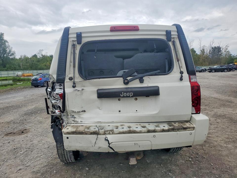 Photo 6 from auction – 2006 JEEP COMMANDER with VIN 1J8HG48K16C342536