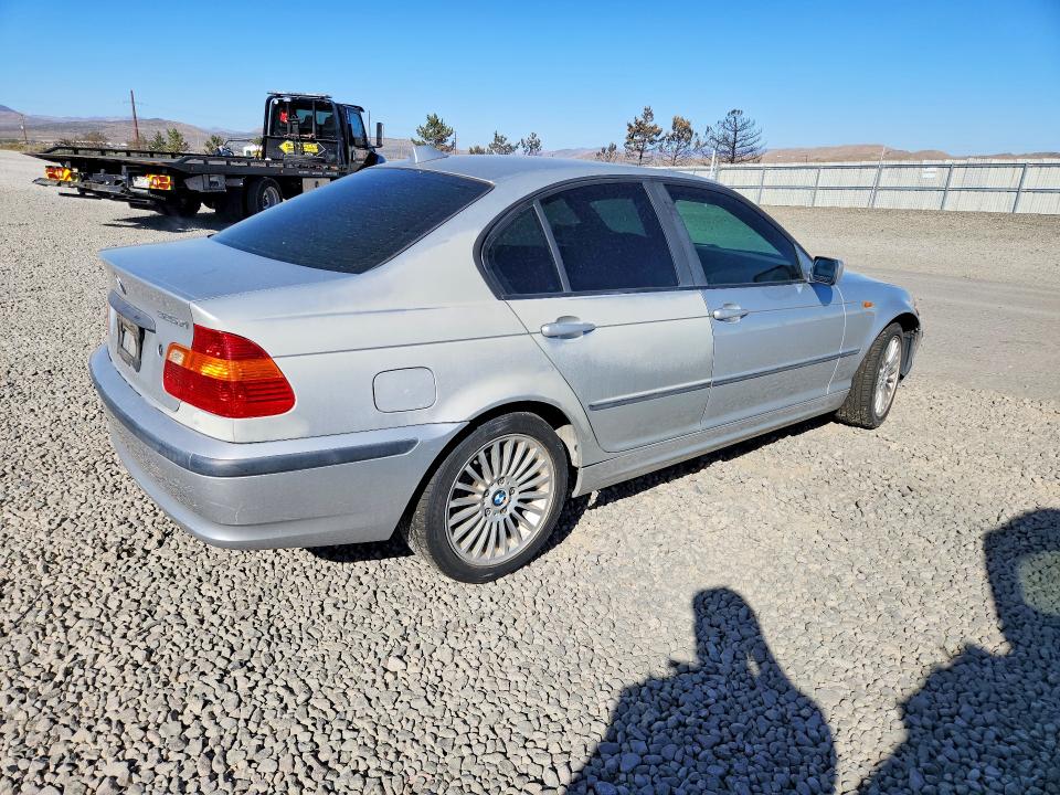صورة رقم 3 من المزاد - 2003 BMW 325 مع VIN WBAEU33433PM55394