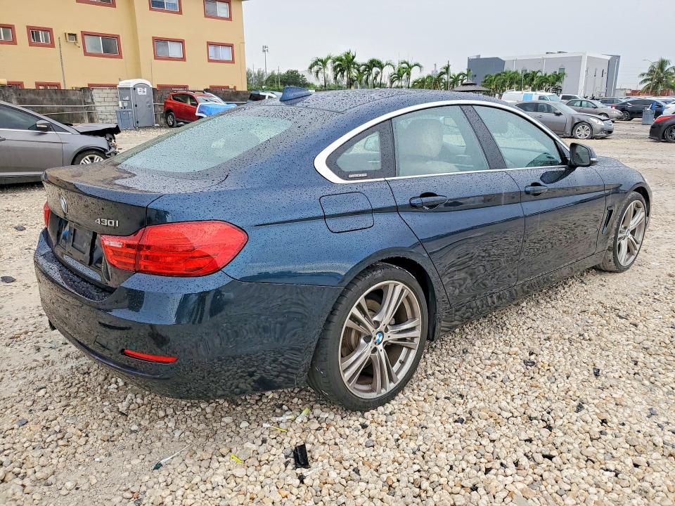 Photo 3 from auction – 2017 BMW 430I with VIN WBA4F7C58HG787277