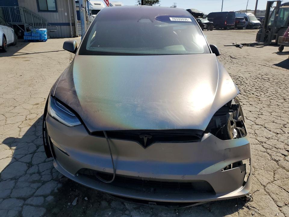 Foto 5 de la subasta – 2022 TESLA MODEL X con VIN 7SAXCBE6XNF332327