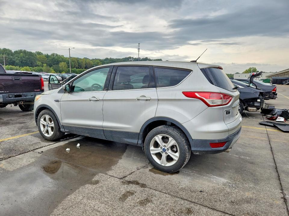 Photo 2 from auction – 2014 FORD ESCAPE with VIN 1FMCU0GX2EUE09701