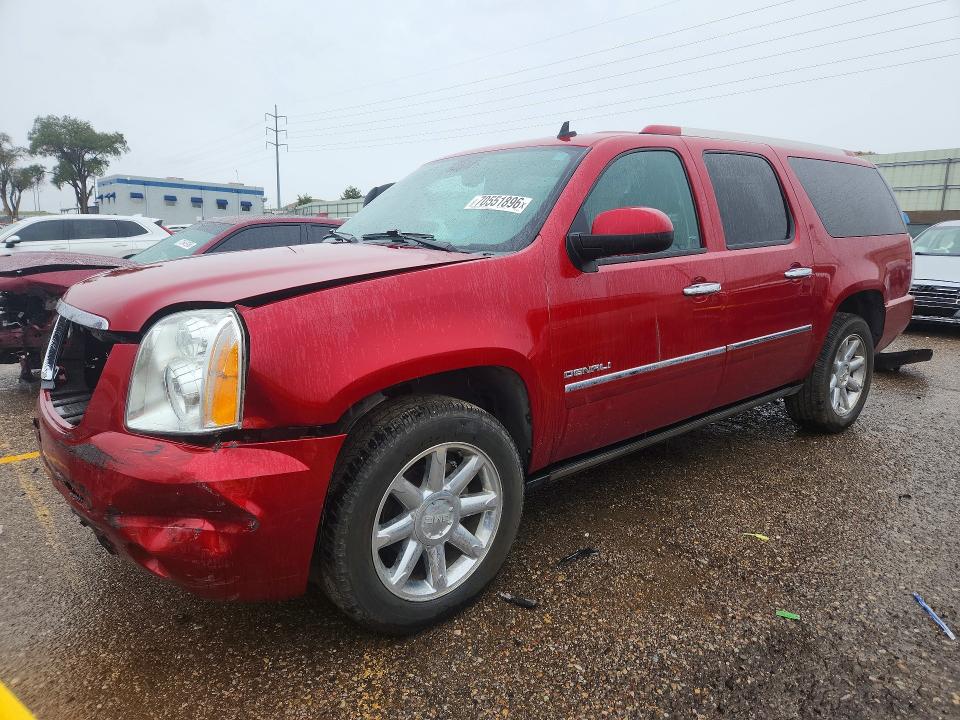 GMC YUKON XL 2013 с VIN 1GKS2MEFXDR357439 - Снимка от търг