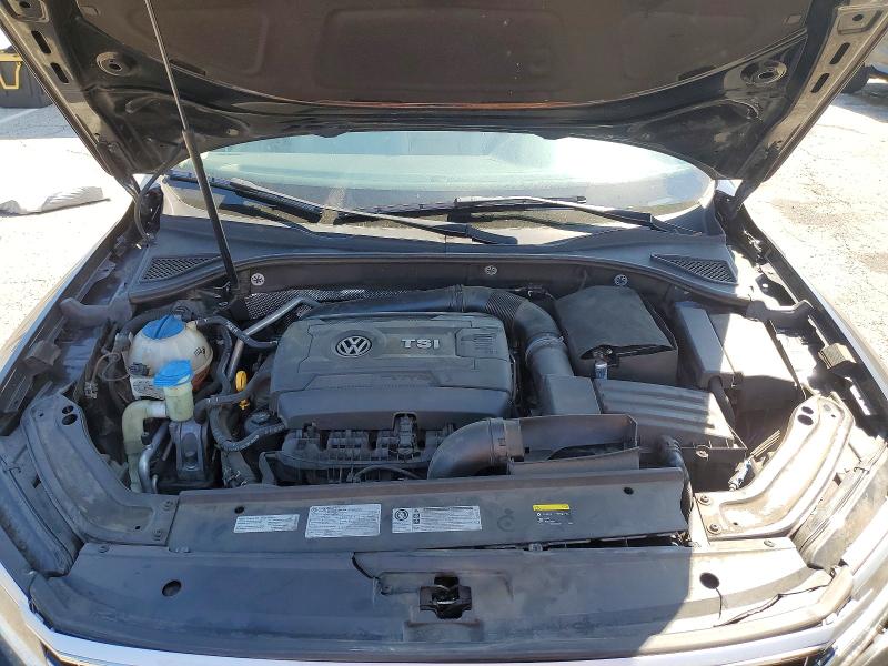Photo 11 from auction – 2016 VOLKSWAGEN PASSAT with VIN 1VWAT7A38GC028776