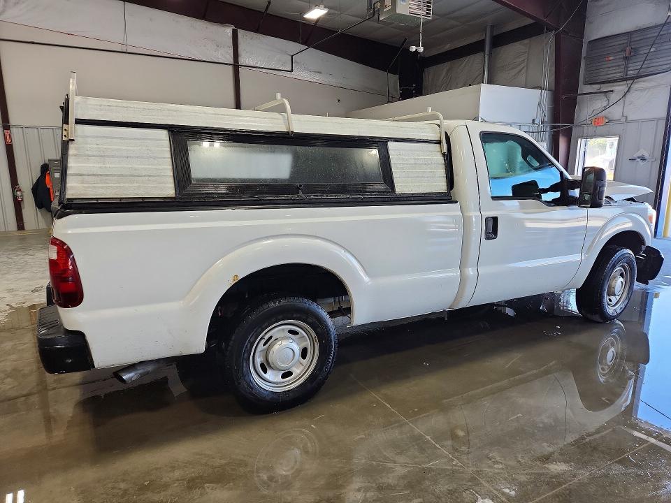 Photo 3 from auction – 2016 FORD F250 with VIN 1FTBF2A68GEB51588
