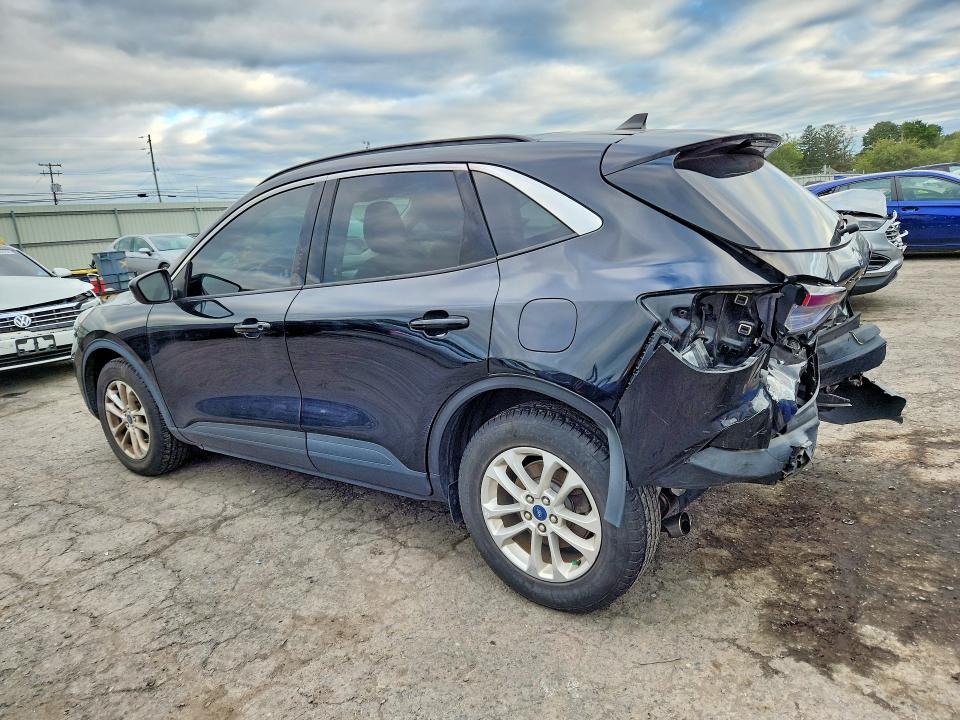 صورة رقم 2 من المزاد - 2020 FORD ESCAPE مع VIN 1FMCU9G63LUC18300
