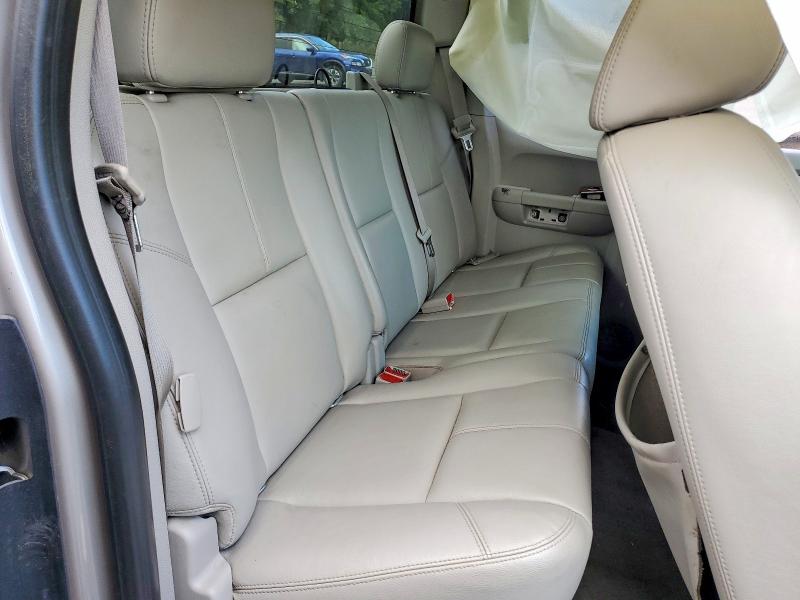 Фото 10 с аукциона – 2008 GMC SIERRA с VIN 2GTEC19J581227375