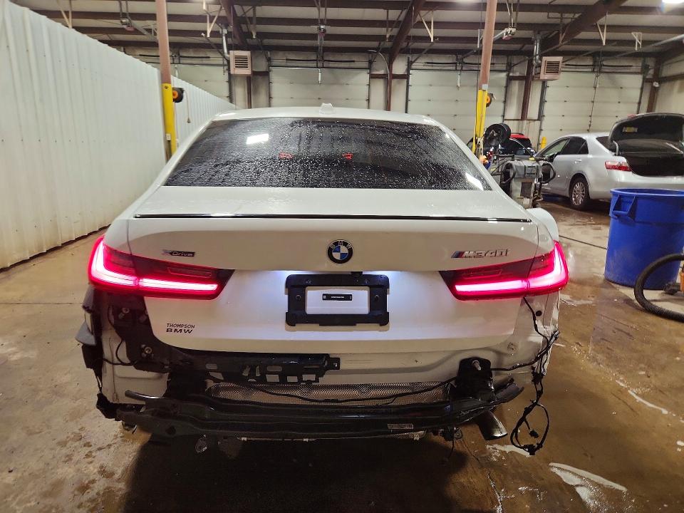 Фото 6 с аукциона – 2025 BMW M340XI с VIN 3MW69FT06S8F47388