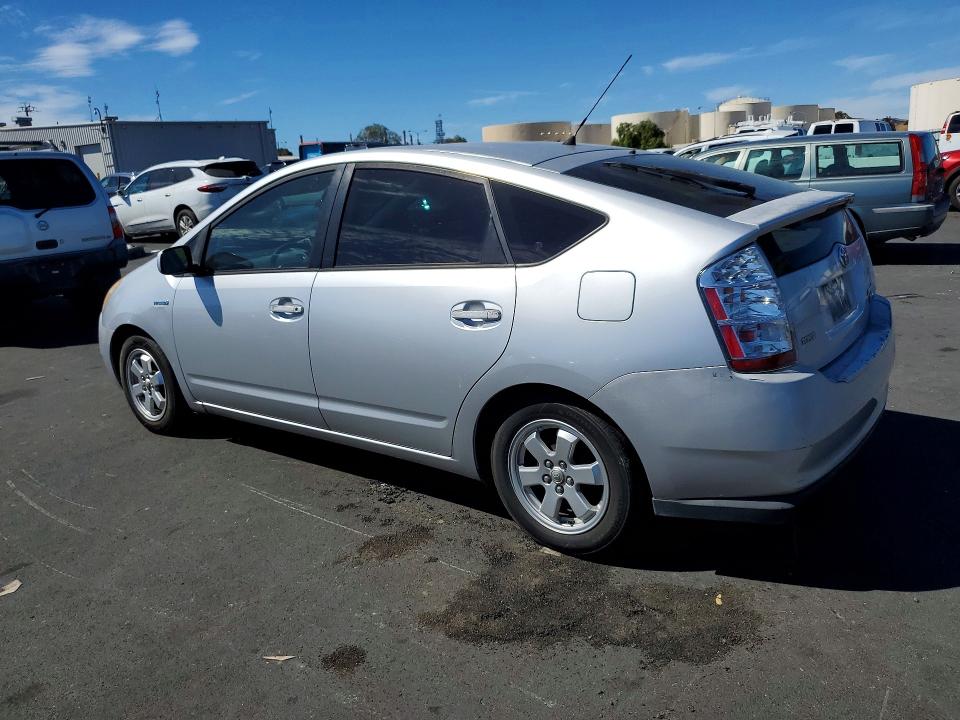 Photo 2 from auction – 2006 TOYOTA PRIUS with VIN JTDKB20U967071733