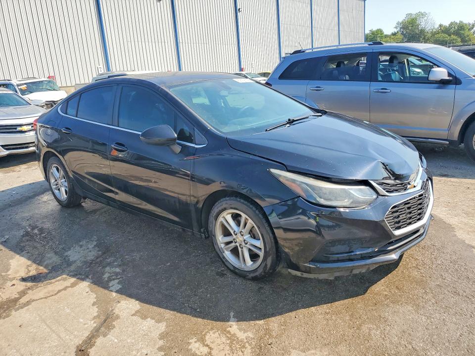 Photo 4 from auction – 2016 CHEVROLET CRUZE with VIN 1G1BE5SM9G7235238