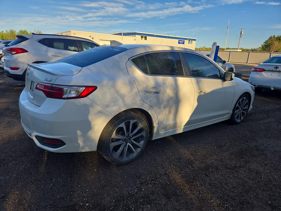 Photo 3 from auction – 2016 ACURA ILX with VIN 19UDE2F81GA800159